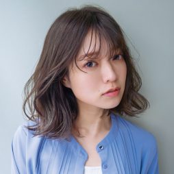 アッシュベージュ