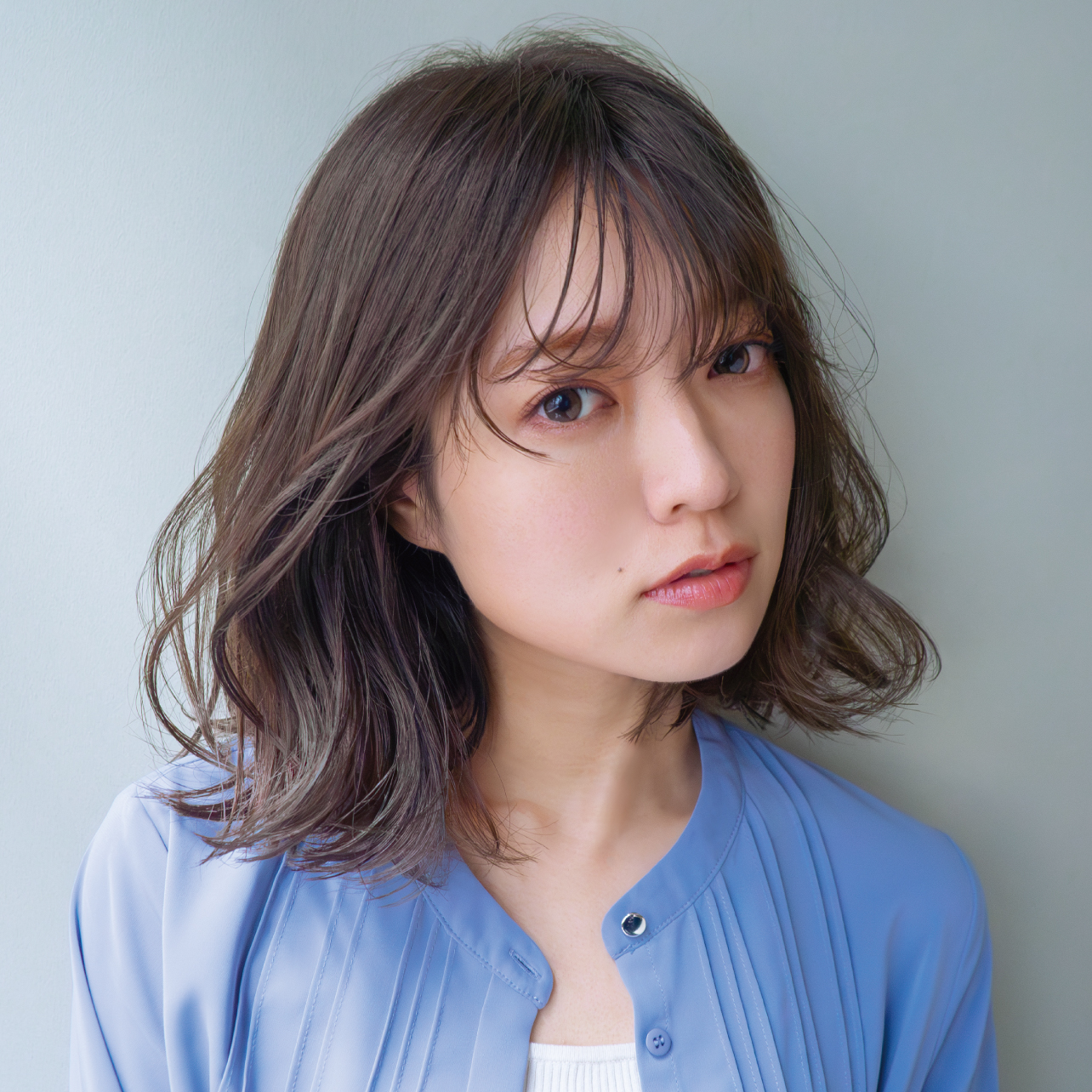 アッシュベージュ