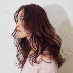 ピンクブラウン