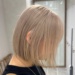 ミルキーグレージュ