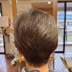 ライトブラウン（ノンジアミンカラー）