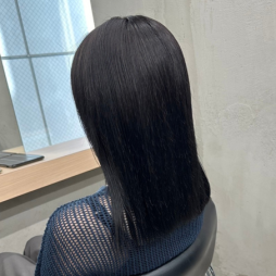 スモーキーグレージュ