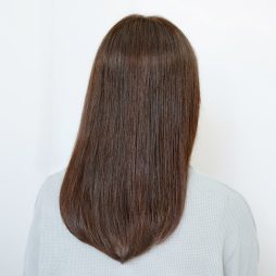 ナチュラルブラウン