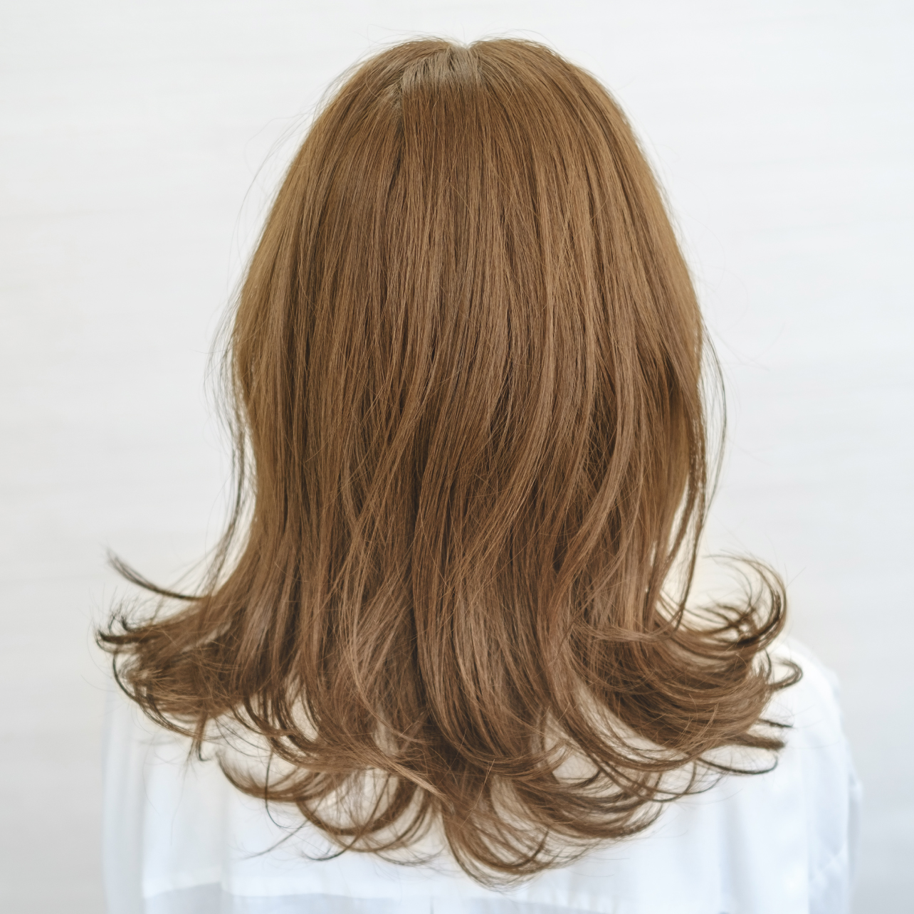 イエローグレージュ