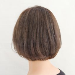 スモーキーグレイ