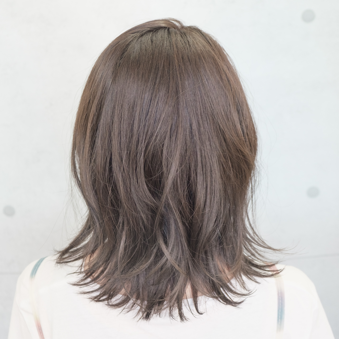 シルバーグレージュ