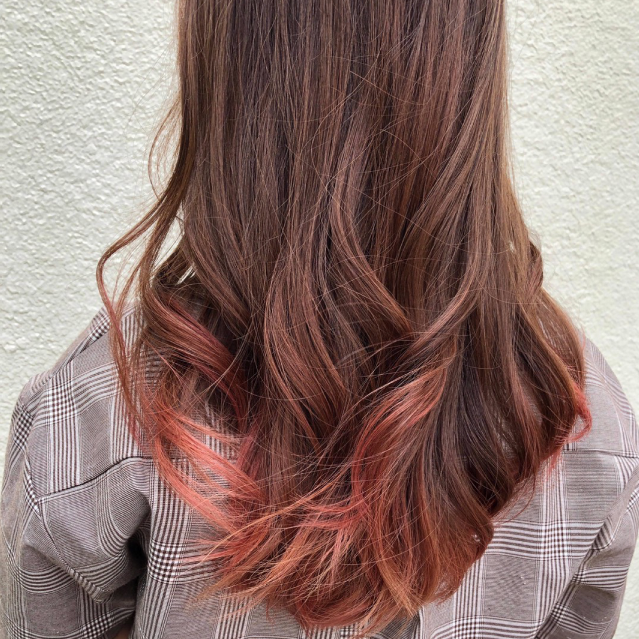 ピンク（裾カラー）