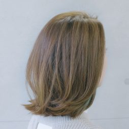 オリーブ系シルバー