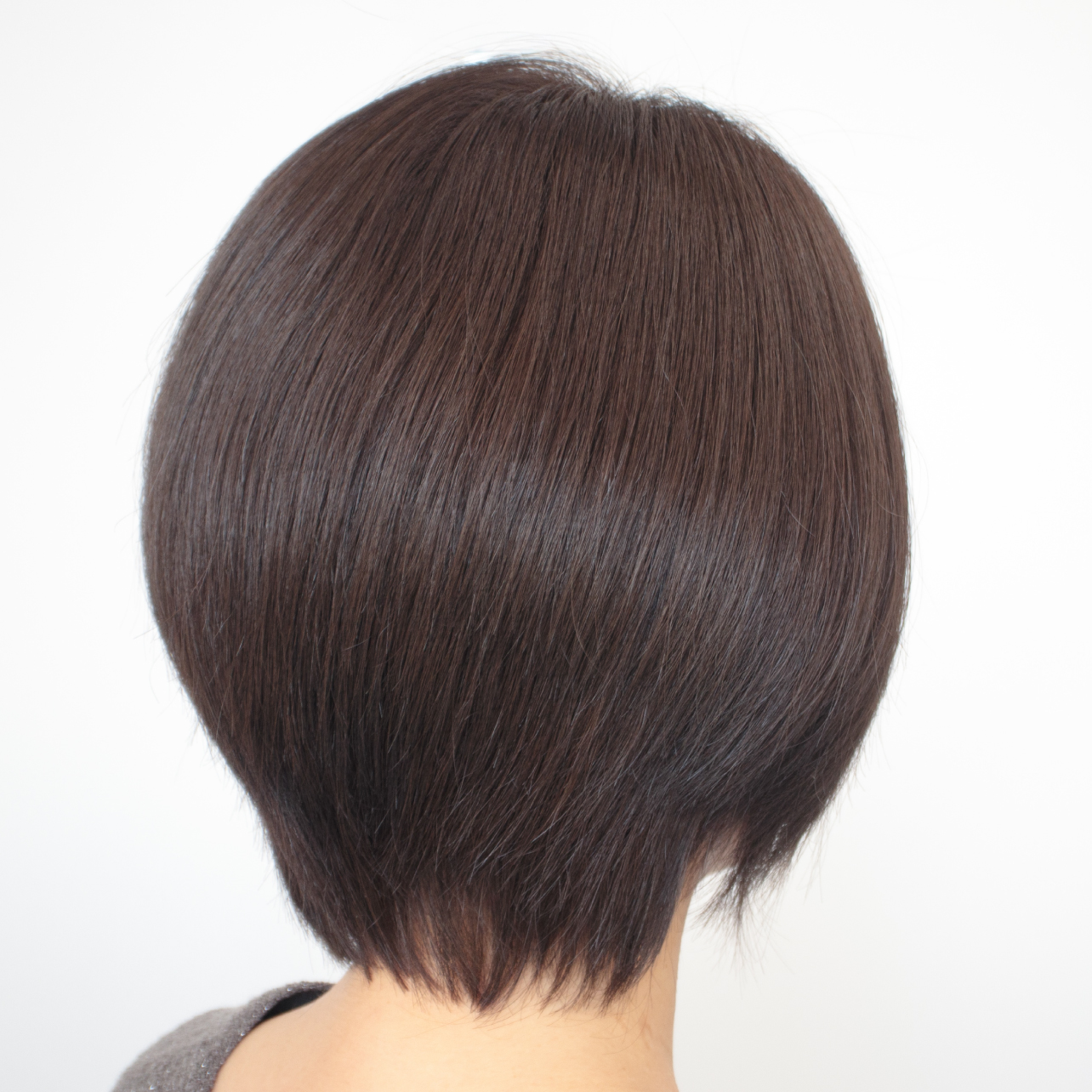 スモーキーブルーベージュ