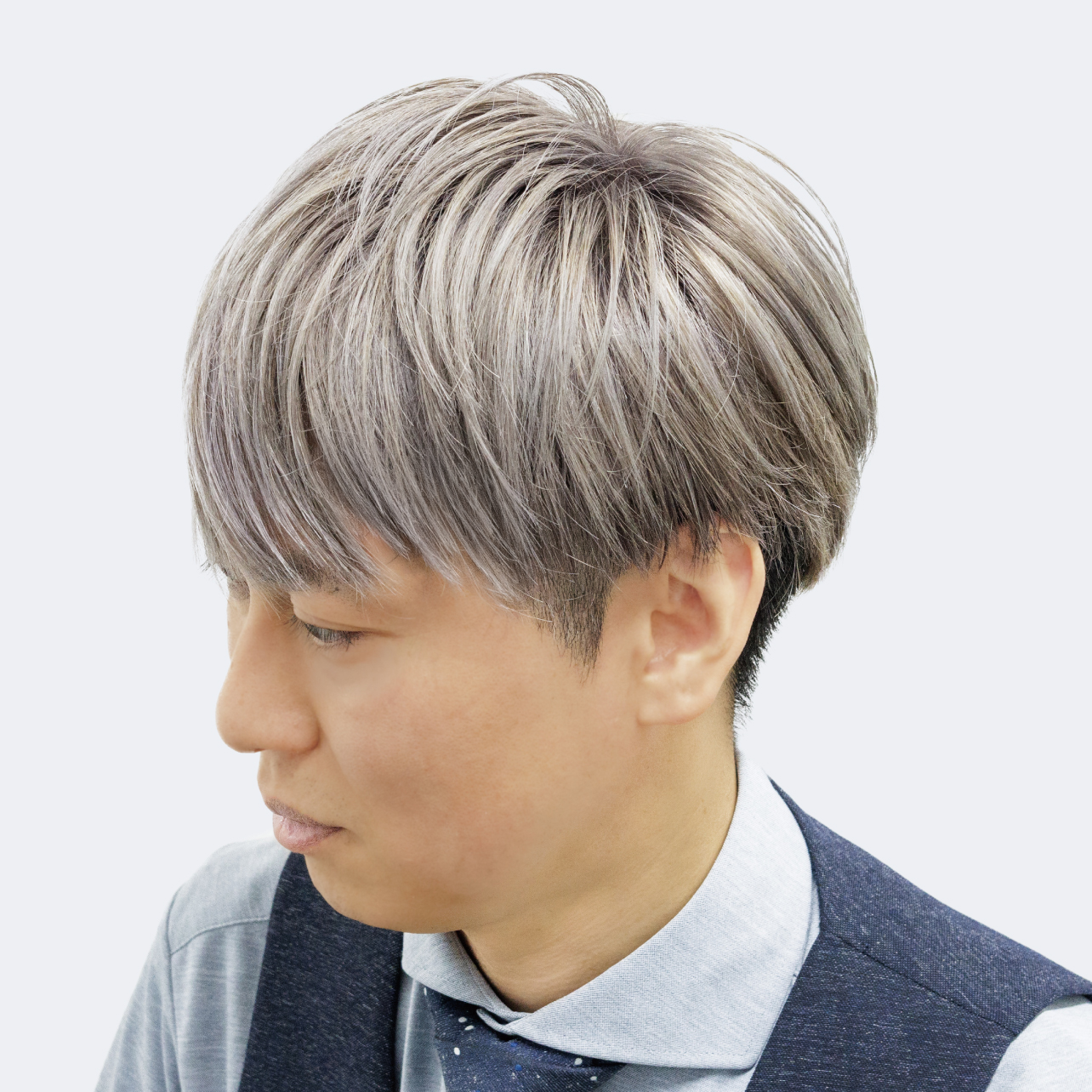 シルバーグレー
