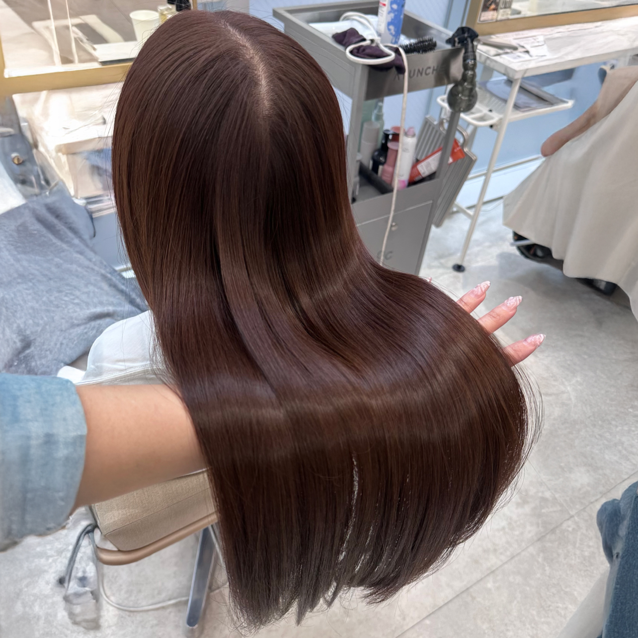 ココアブラウン