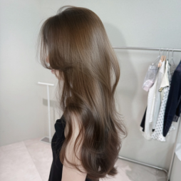 ミルキーベージュ